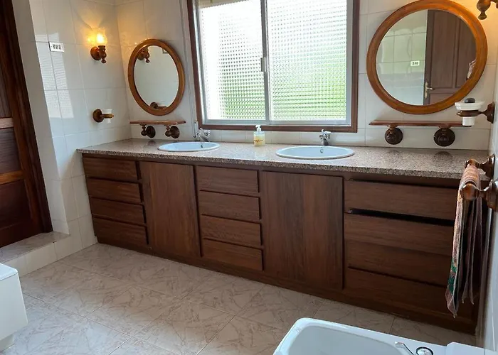 El Salgueiro サンタマルタ・デ・オルティゲイラ